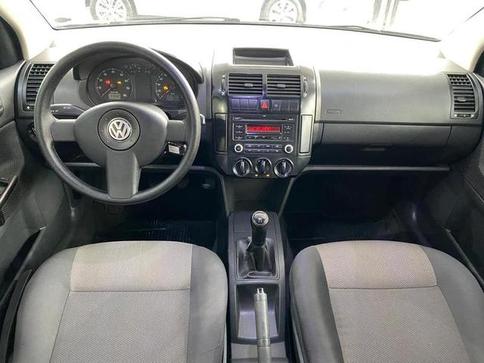 VOLKSWAGEN POLO 1.6