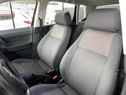 VOLKSWAGEN POLO 1.6