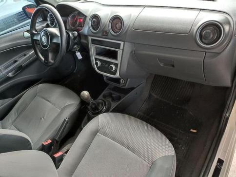 VOLKSWAGEN SAVEIRO 1.6 CE