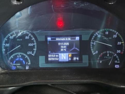 MERCEDES-BENZ ACCELO 815 CE