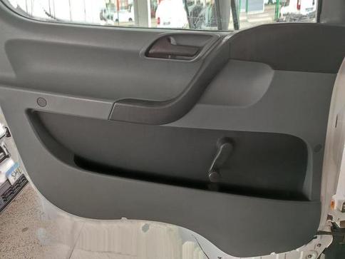 MERCEDES-BENZ ACCELO 815 CE