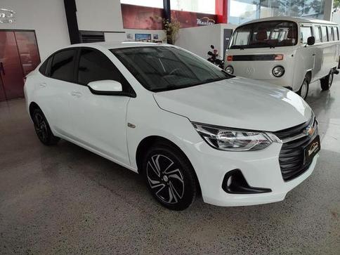 CHEVROLET ONIX PLUS 10MT LT2
