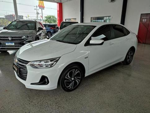 CHEVROLET ONIX PLUS 10MT LT2