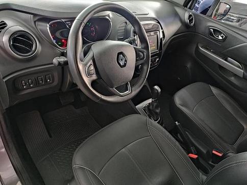RENAULT CAPTUR 16 BOSE