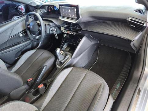 PEUGEOT 208 STYLE MT
