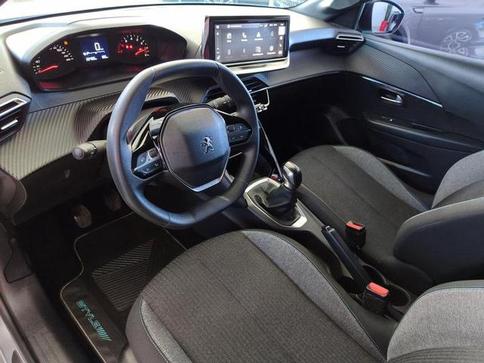 PEUGEOT 208 STYLE MT