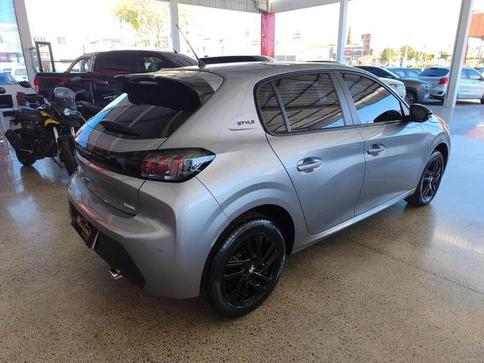 PEUGEOT 208 STYLE MT