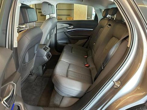 AUDI E-TRON SPORTBACK PERF. AUT. (ELTRICO)