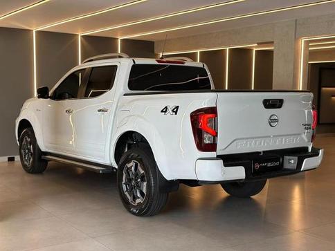 NISSAN FRONTIER PLATI. CD 2.3 BI-TB DIES. AUT.