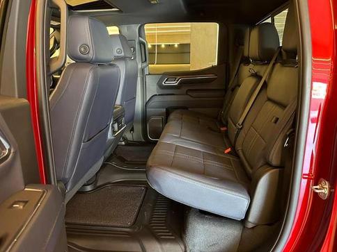 CHEVROLET SILVERADO HIGH COUNTRY 5.3 V8 AWD AUT.