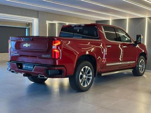 CHEVROLET SILVERADO HIGH COUNTRY 5.3 V8 AWD AUT.