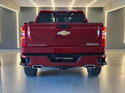 CHEVROLET SILVERADO HIGH COUNTRY 5.3 V8 AWD AUT.