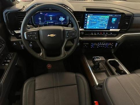 CHEVROLET SILVERADO HIGH COUNTRY 5.3 V8 AWD AUT.