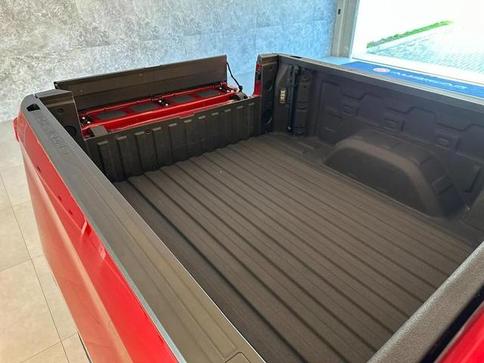 CHEVROLET SILVERADO HIGH COUNTRY 5.3 V8 AWD AUT.