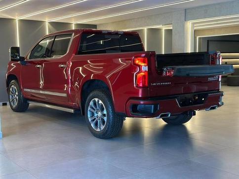 CHEVROLET SILVERADO HIGH COUNTRY 5.3 V8 AWD AUT.