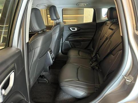 JEEP COMPASS LONG. T270 1.3 TB 4X2 FLEX AUT.