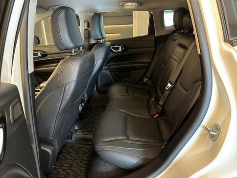JEEP COMPASS LIMITED T270 1.3 TB 4X2 FLEX AUT
