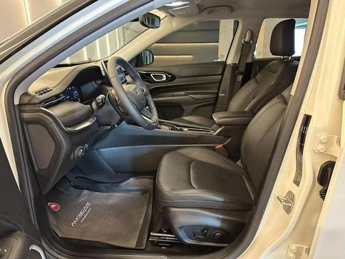 JEEP COMPASS LIMITED T270 1.3 TB 4X2 FLEX AUT