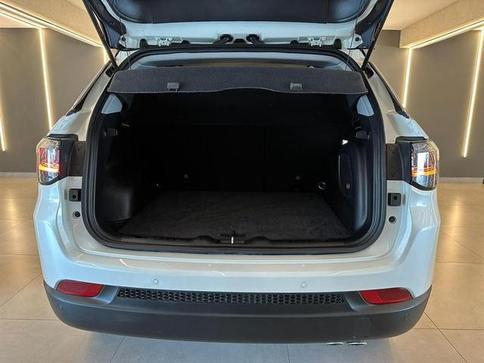 JEEP COMPASS LIMITED T270 1.3 TB 4X2 FLEX AUT