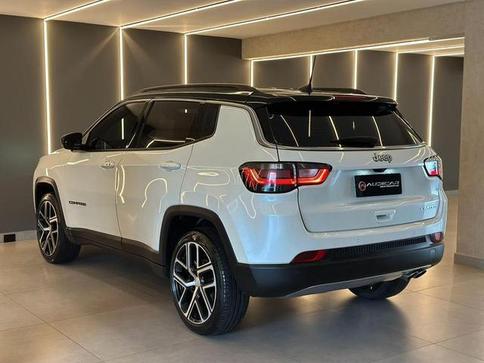 JEEP COMPASS LIMITED T270 1.3 TB 4X2 FLEX AUT