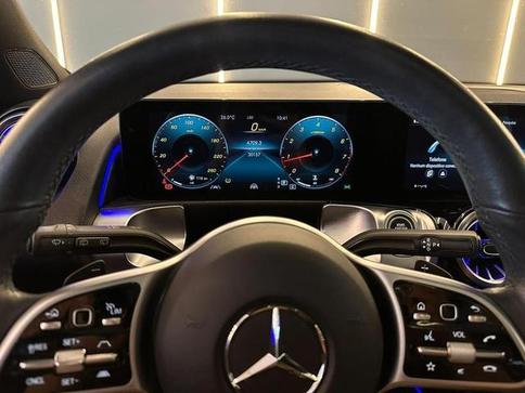 MERCEDES-BENZ GLB 200 PROGRESSIVE 1.3 TB 16V AUT