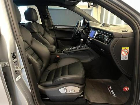PORSCHE MACAN T 2.0 TURBO