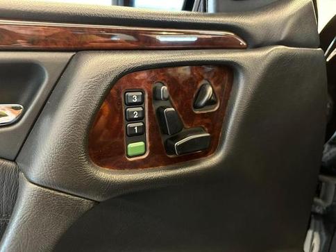MERCEDES-BENZ E 240 ELEGANCE 2.4 4P