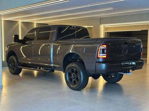 RAM 2500 LARAM. 6.7 NIGHT ED. TB CD 4X4 DIE.