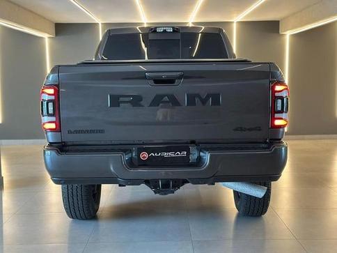 RAM 2500 LARAM. 6.7 NIGHT ED. TB CD 4X4 DIE.
