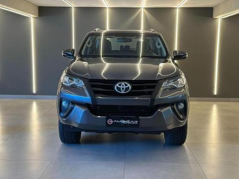 TOYOTA HILUX SW4 SRV 4X2 2.7 FLEX 16V AUT