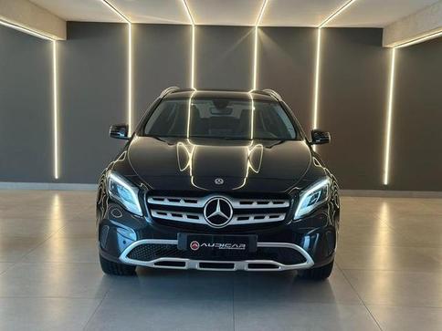 MERCEDES-BENZ GLA 200 1.6 CGI ADVANCE 16V TURBO 4P