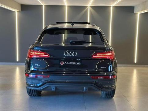 AUDI Q5 SPORTBACK PERFORMANCE BLACK 2.0 TFSIE