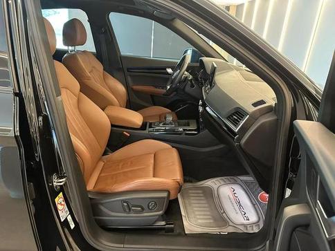 AUDI Q5 SPORTBACK PERFORMANCE BLACK 2.0 TFSIE
