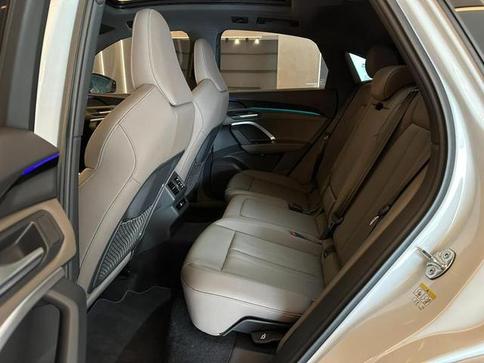 AUDI Q5 Sportback S-Line 2.0 TFSI Quat.S-Tron