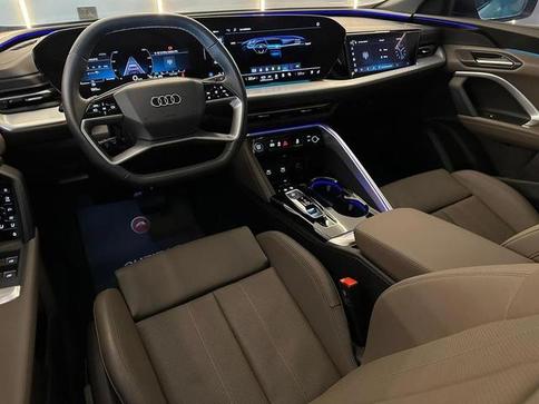 AUDI Q5 Sportback S-Line 2.0 TFSI Quat.S-Tron