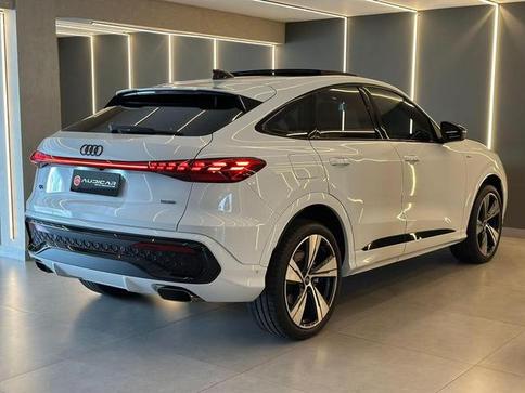 AUDI Q5 Sportback S-Line 2.0 TFSI Quat.S-Tron