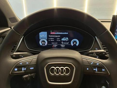 AUDI Q5 S-LINE BLACK 2.0 TFSI QUAT. S-TRONIC