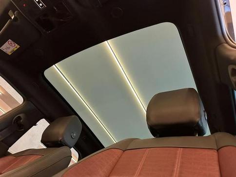 LAND ROVER RANGE ROVER EVOQUE R-DYNAMIC HSE P250