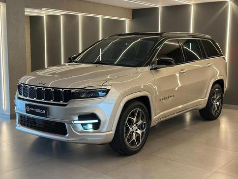 JEEP COMMANDER OVERLAND T270 1.3 TB FLEX AUT