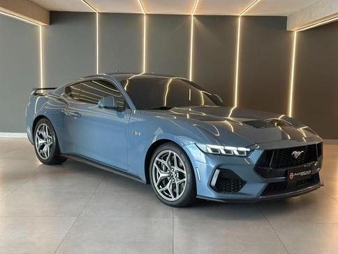 FORD MUSTANG NEW GT V8