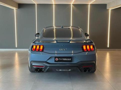 FORD MUSTANG NEW GT V8