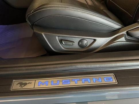 FORD MUSTANG NEW GT V8