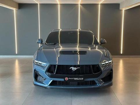 FORD MUSTANG NEW GT V8