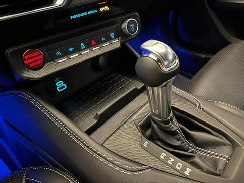 FORD MUSTANG NEW GT V8