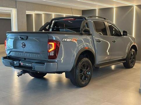 NISSAN FRONTIER 2.3 16V TURBO DIESEL PRO4X CD 4X4 AUTOM�TICO