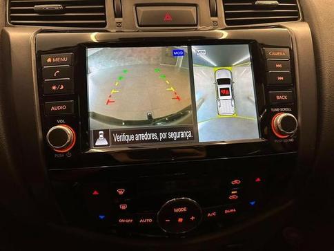 NISSAN FRONTIER 2.3 16V TURBO DIESEL PRO4X CD 4X4 AUTOM�TICO