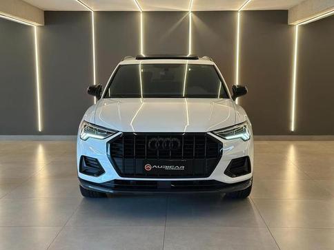 AUDI Q3 BLACK 1.4 TFSI S TRONIC