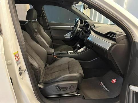 AUDI Q3 BLACK 1.4 TFSI S TRONIC