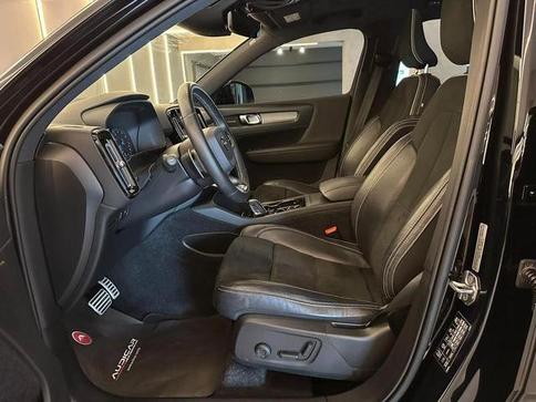 VOLVO XC 40 T-5 R-DESIGN 2.0 252CV AWD