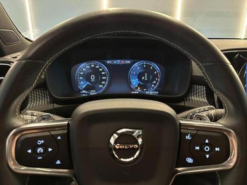 VOLVO XC 40 T-5 R-DESIGN 2.0 252CV AWD